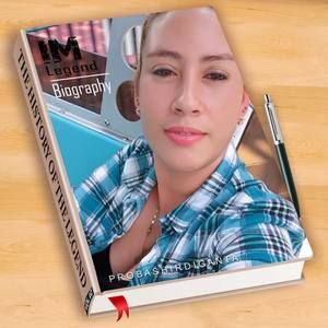 Meet your Posher, Yanet